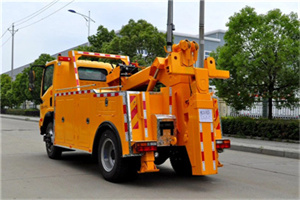 九渡河高速路拖车费